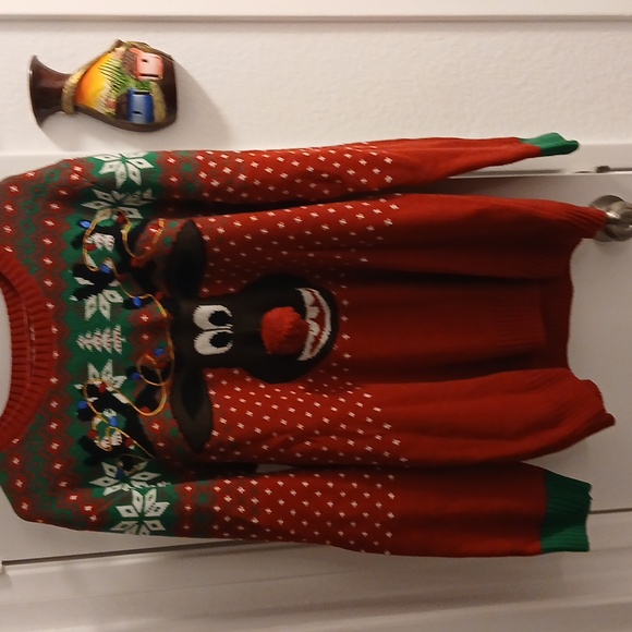 Men's Christmas Sweater - Picture 1 of 2